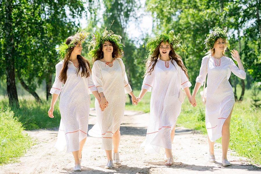 Slavic girls in Yuzhou